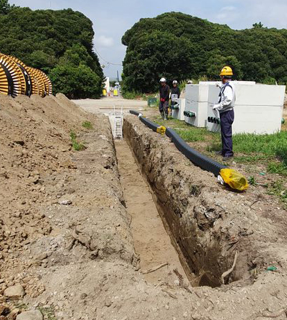 Cable Laying & Pulling - Installing LV-HV Cables Into Trench